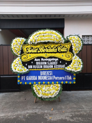 Papan Bunga Duka di Kunjang